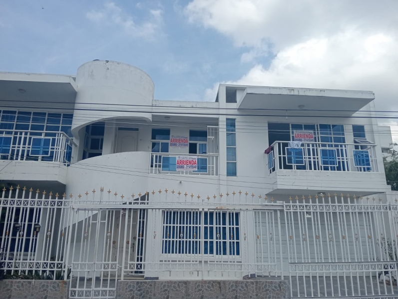 WhatsApp Image 2025-10-01 at 6.57.21 PM.jpeg